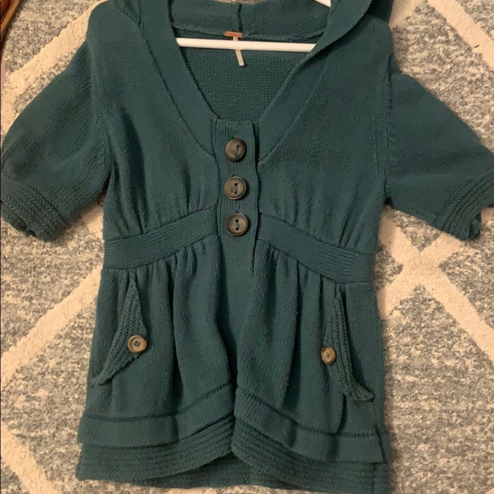Free People chunky knit t-shirt sweater with hood